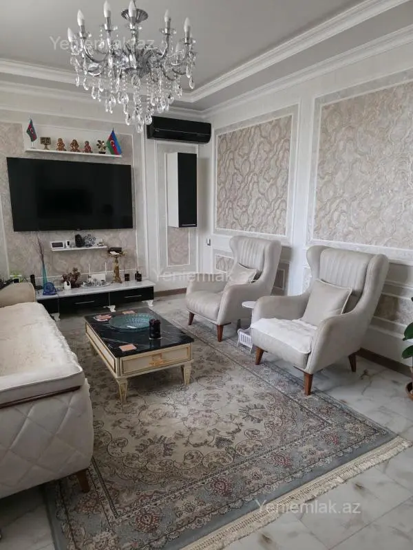 Satılır 5 otaqlı həyət evi 132 m²