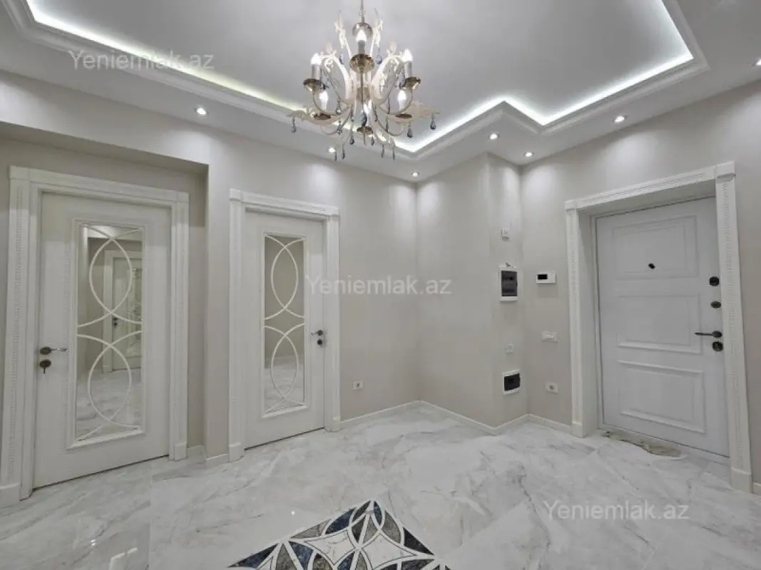 Satılır 3 otaqlı yeni tikili 110 m²