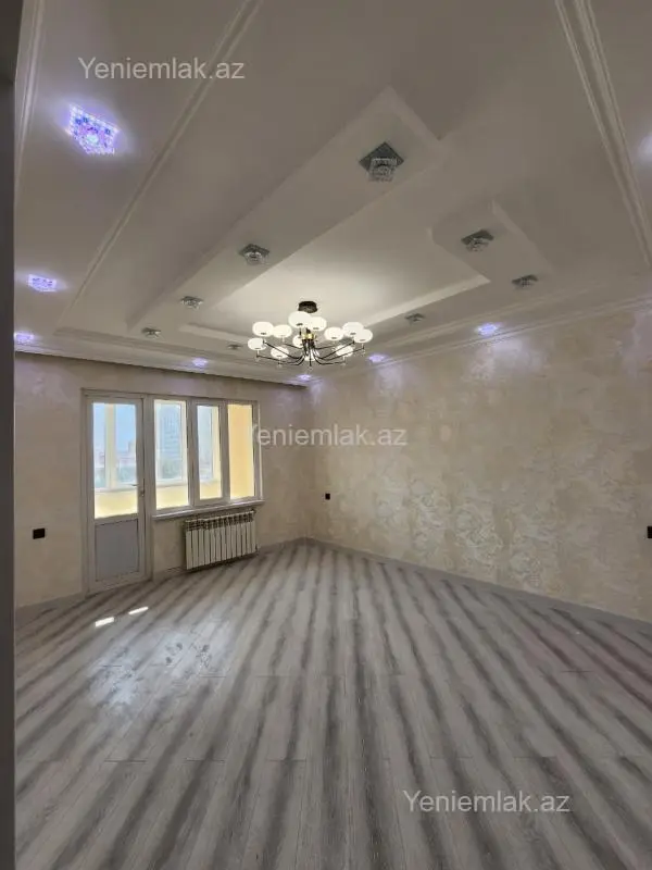 Satılır 3 otaqlı köhnə tikili 70 m²