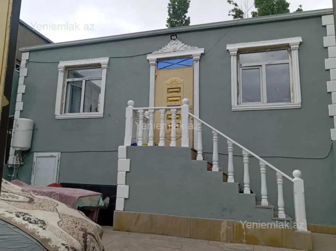Satılır 3 otaqlı həyət evi 80 m²