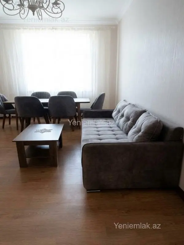Satılır 3 otaqlı yeni tikili 90 m²