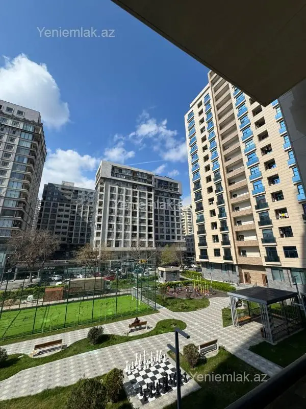 Satılır 4 otaqlı yeni tikili 195 m²