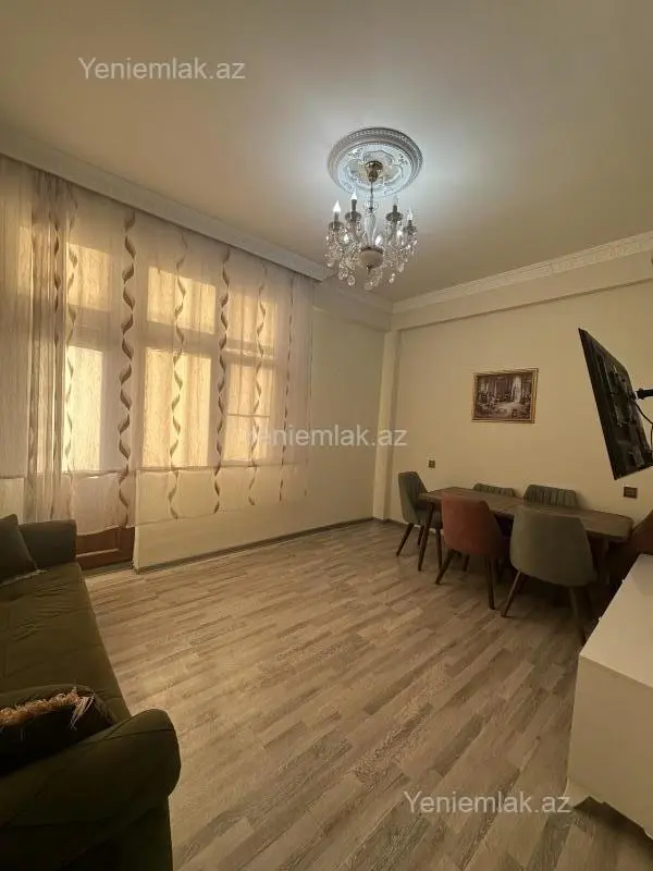 Satılır 2 otaqlı yeni tikili 60 m²