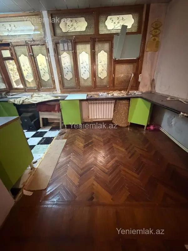 Satılır 3 otaqlı köhnə tikili 44.9 m²