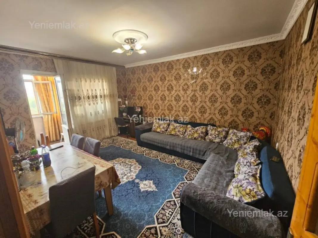 Satılır 2 otaqlı köhnə tikili 54 m²