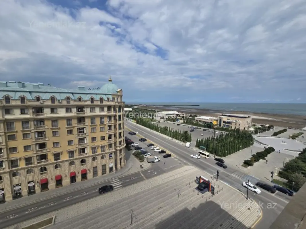 Satılır 3 otaqlı yeni tikili 89 m²
