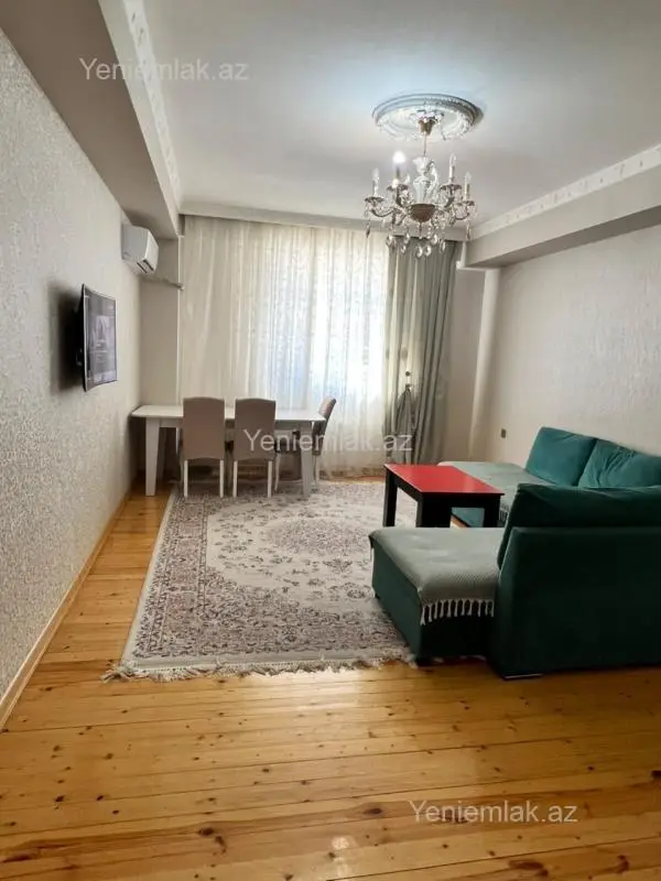 Satılır 3 otaqlı yeni tikili 80 m²