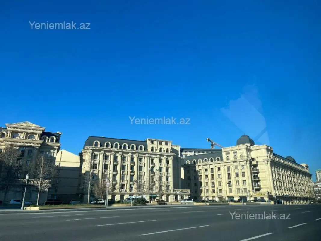 Satılır 4 otaqlı yeni tikili 145 m²