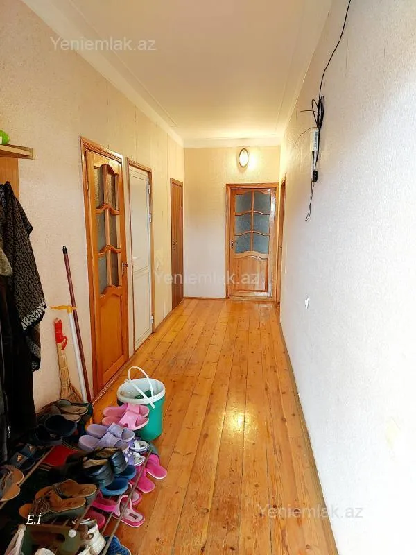 Satılır 3 otaqlı həyət evi 100 m²