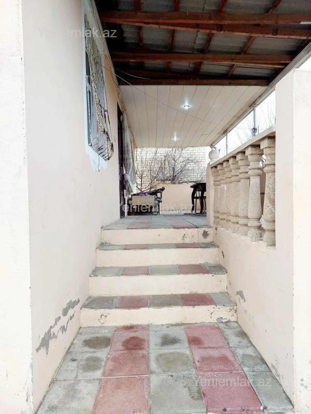 Satılır 3 otaqlı həyət evi 100 m²