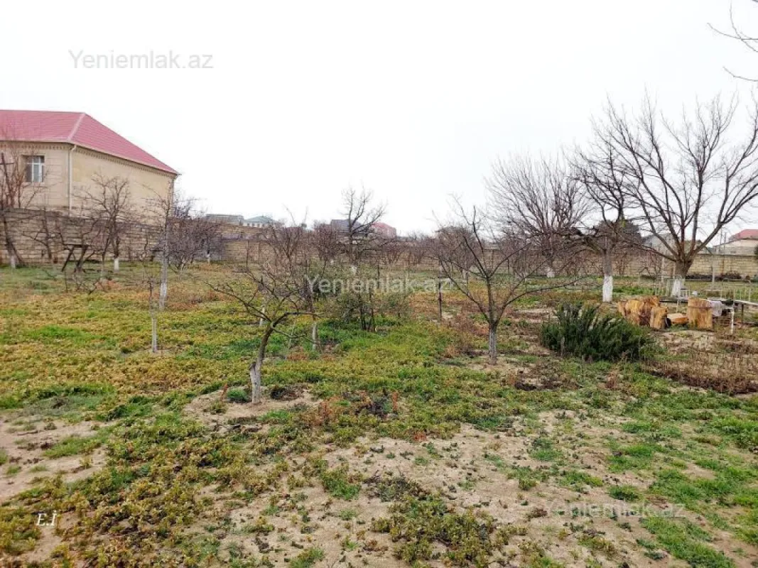 Satılır 3 otaqlı həyət evi 100 m²