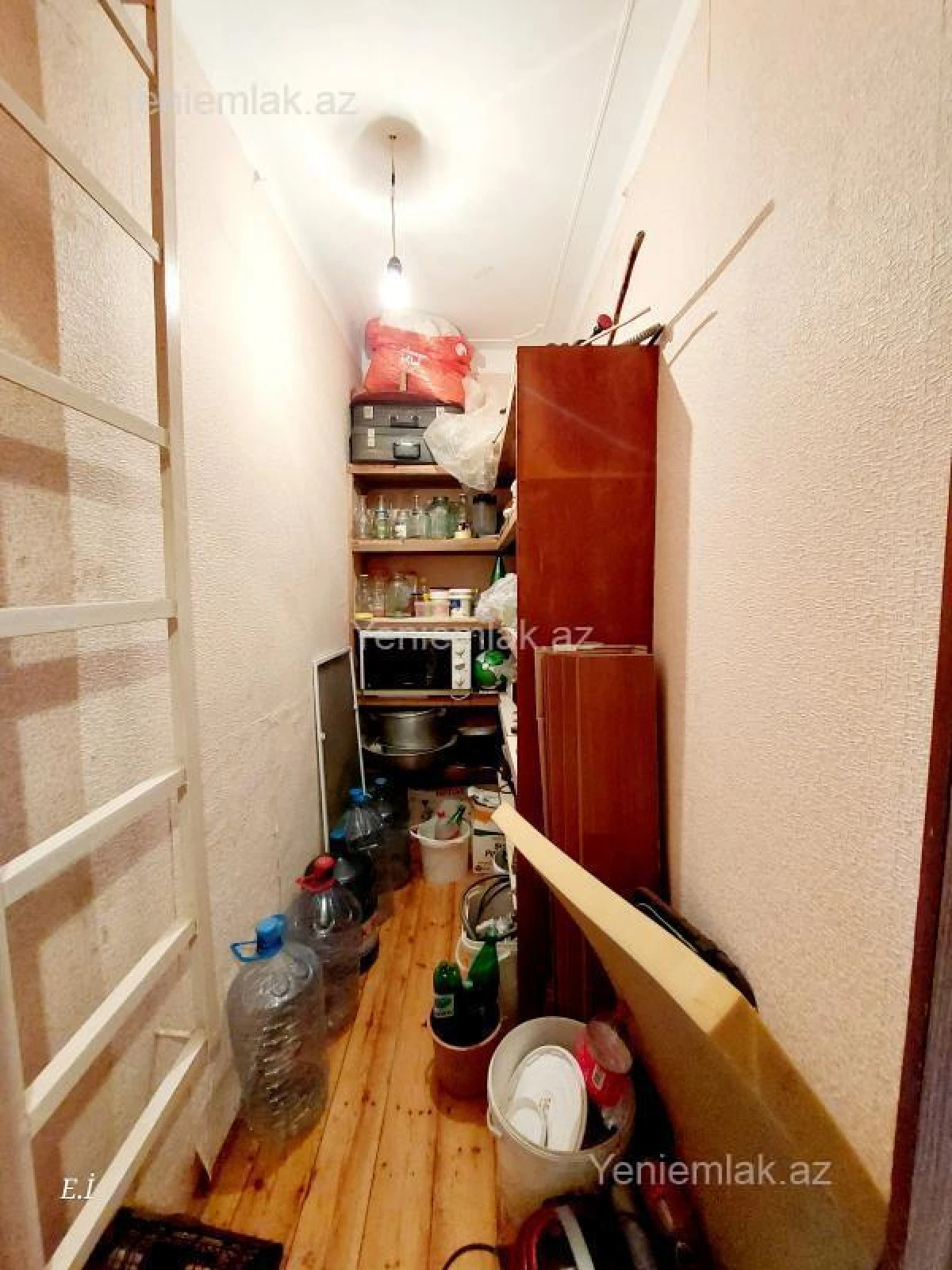 Satılır 3 otaqlı həyət evi 100 m²