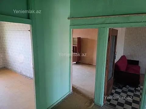 Satılır 4 otaqlı köhnə tikili 110 m² — Bakı, Suraxanı 4 otaq 110.00 m²