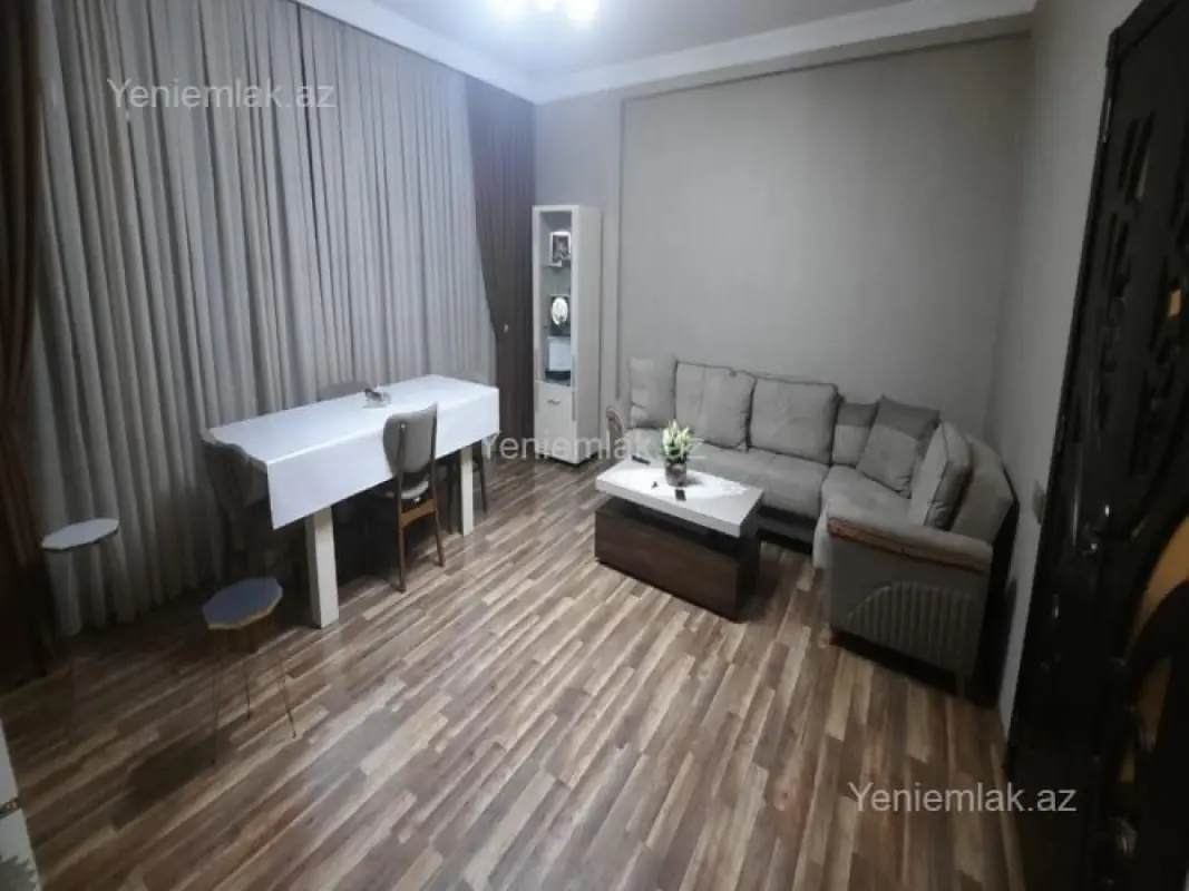 Satılır 3 otaqlı yeni tikili 137 m²