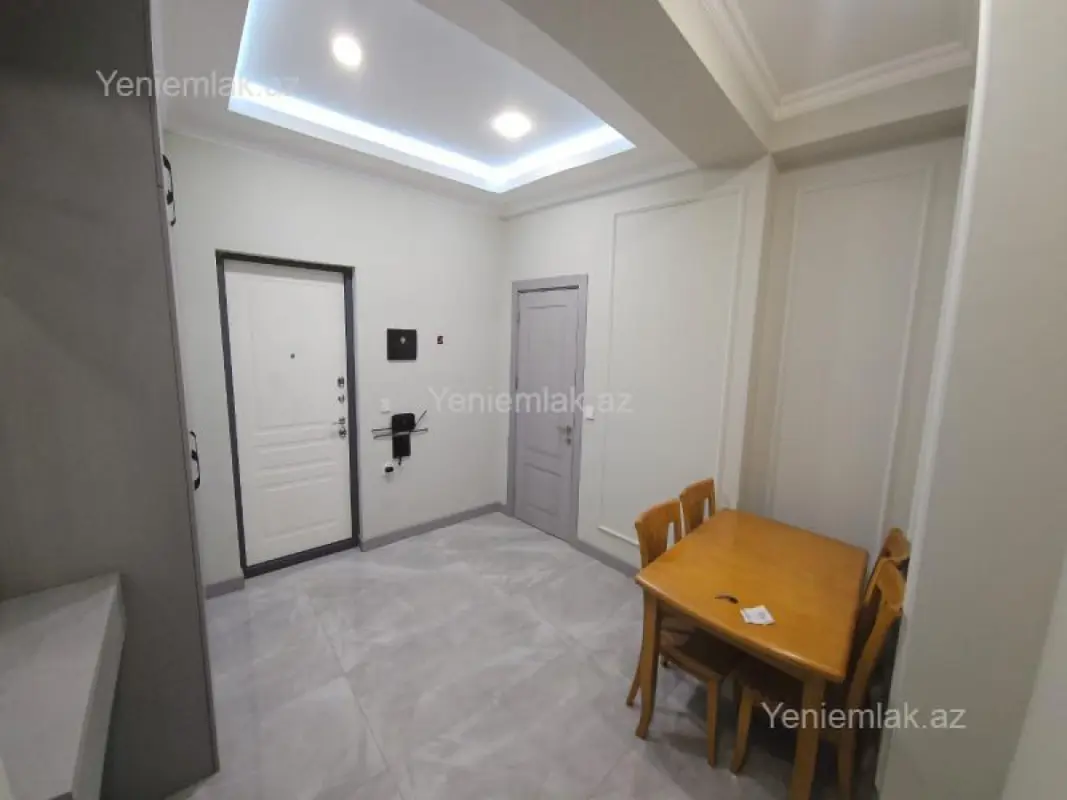 Satılır 2 otaqlı yeni tikili 64 m²