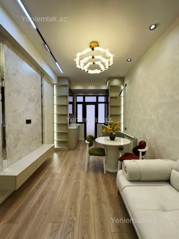 Satılır 2 otaqlı yeni tikili 53 m²