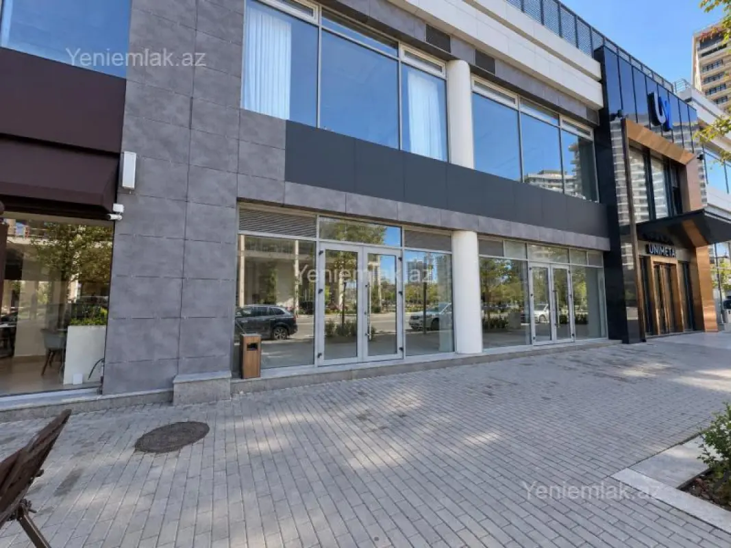 Satılır 1 otaqlı obyekt 317 m²