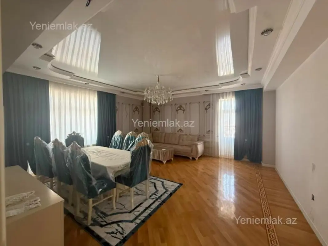 Satılır 3 otaqlı yeni tikili 128 m²