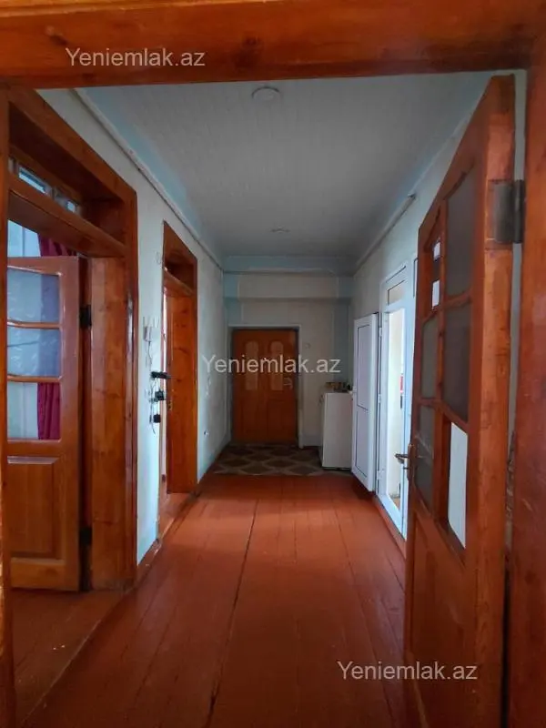 Satılır 3 otaqlı köhnə tikili 80 m²