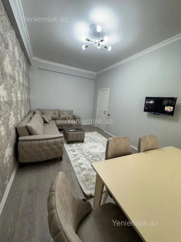 Satılır 2 otaqlı yeni tikili 64 m²