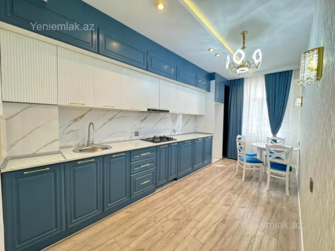 Satılır 3 otaqlı yeni tikili 113 m²