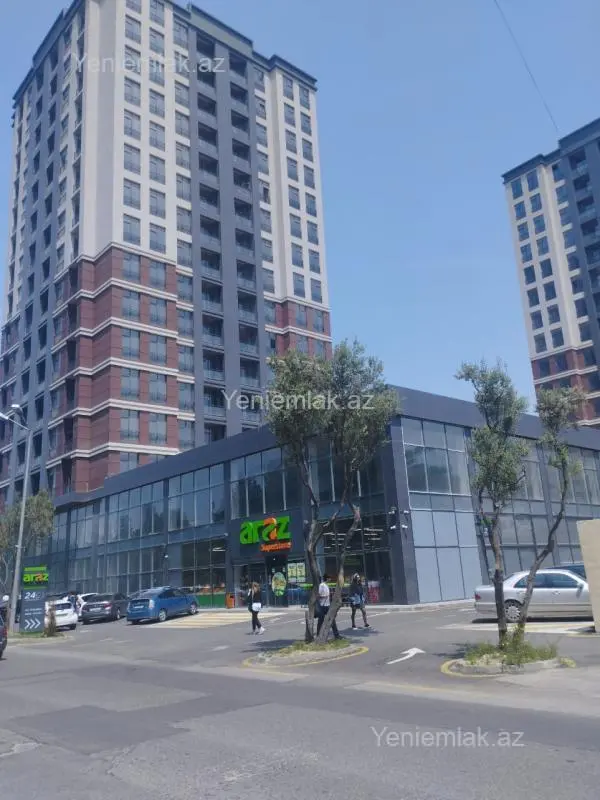 Satılır 4 otaqlı yeni tikili 163 m²