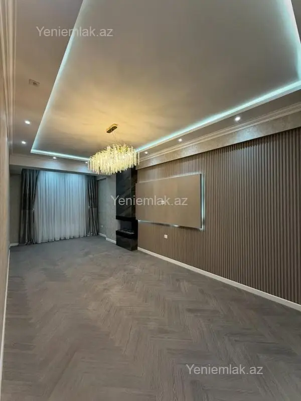 Satılır 3 otaqlı yeni tikili 138 m²