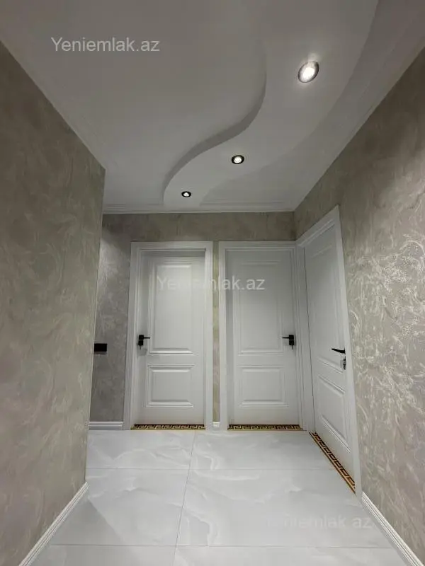 Satılır 3 otaqlı köhnə tikili 90 m²