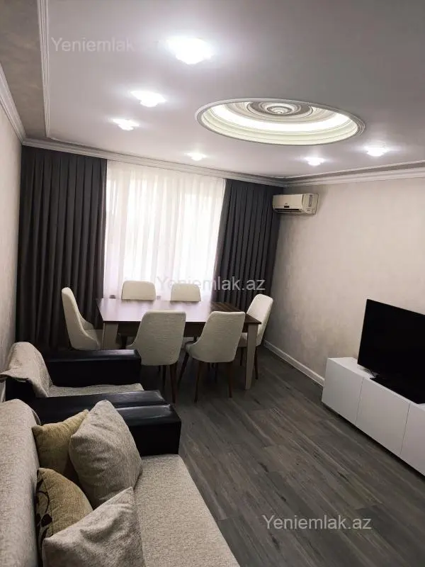 Satılır 3 otaqlı köhnə tikili 70 m²