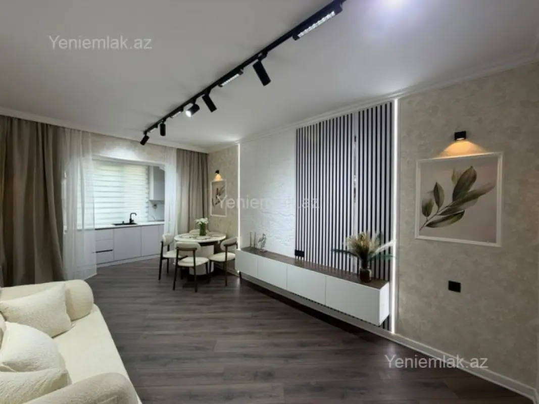 Satılır 3 otaqlı köhnə tikili 65 m²