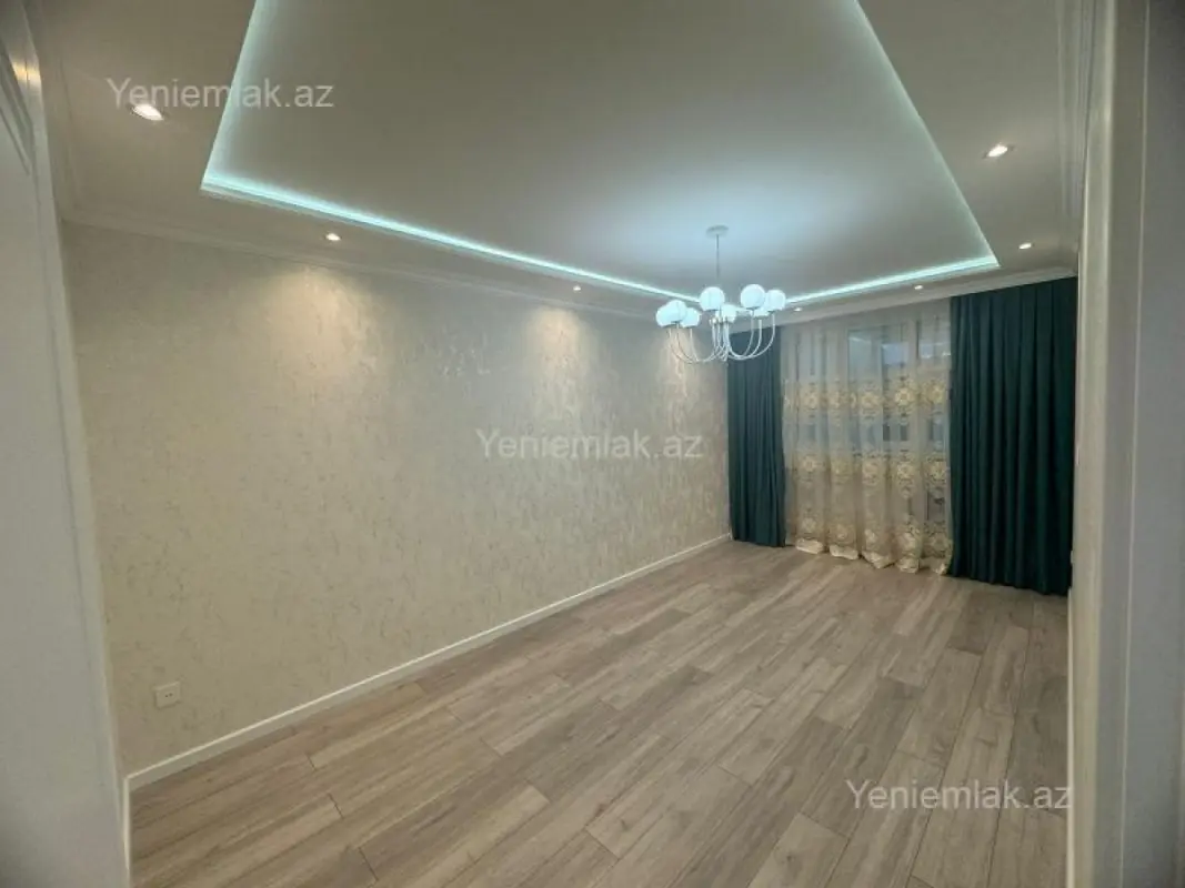 Satılır 3 otaqlı köhnə tikili 72 m²
