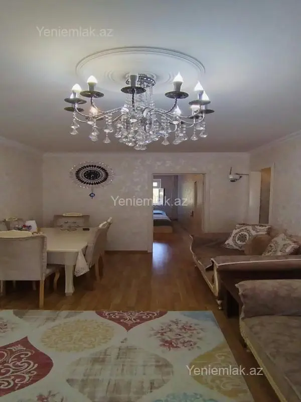 Satılır 2 otaqlı köhnə tikili 50 m²