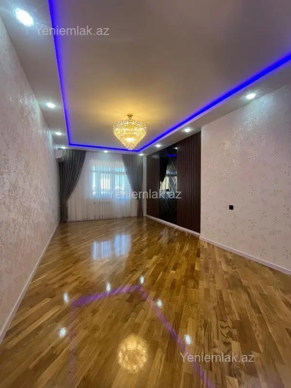 Satılır 3 otaqlı yeni tikili 100 m²