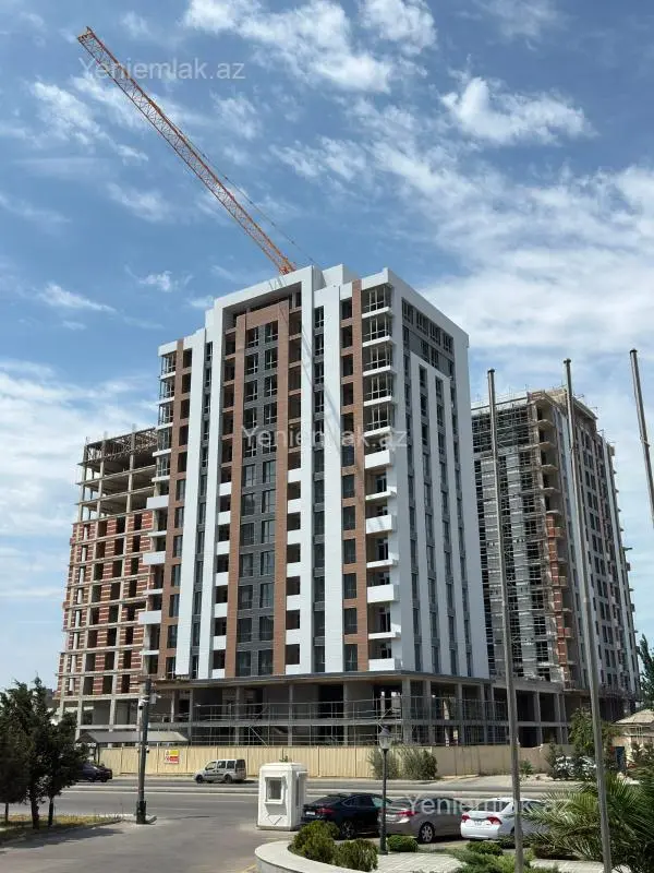 Satılır 3 otaqlı yeni tikili 120 m²