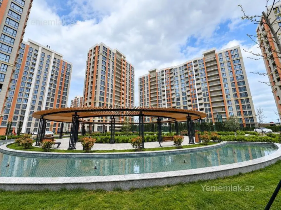 Satılır 3 otaqlı yeni tikili 85 m²