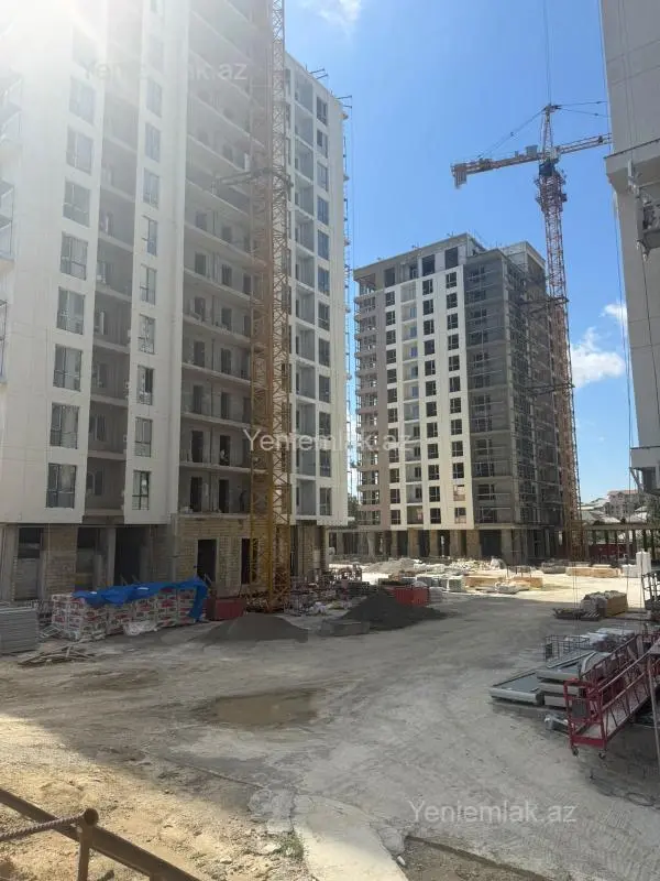 Satılır 2 otaqlı yeni tikili 95.8 m²