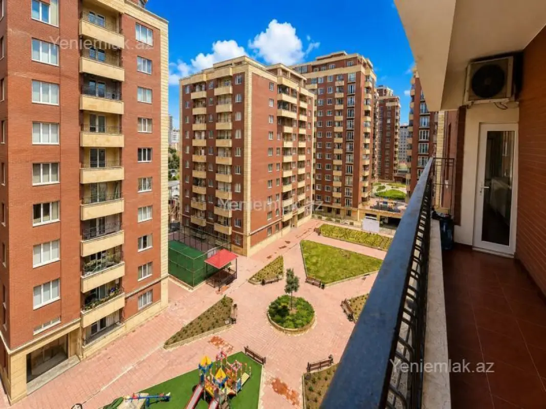 Satılır 3 otaqlı yeni tikili 101 m²