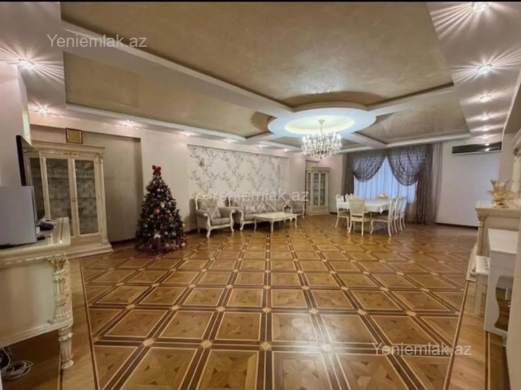 Satılır 5 otaqlı yeni tikili 240 m²