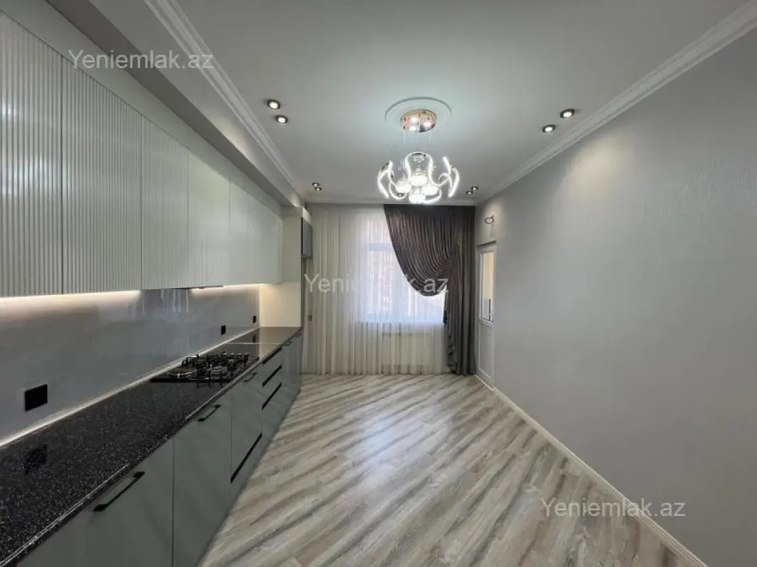 Satılır 3 otaqlı yeni tikili 107 m²