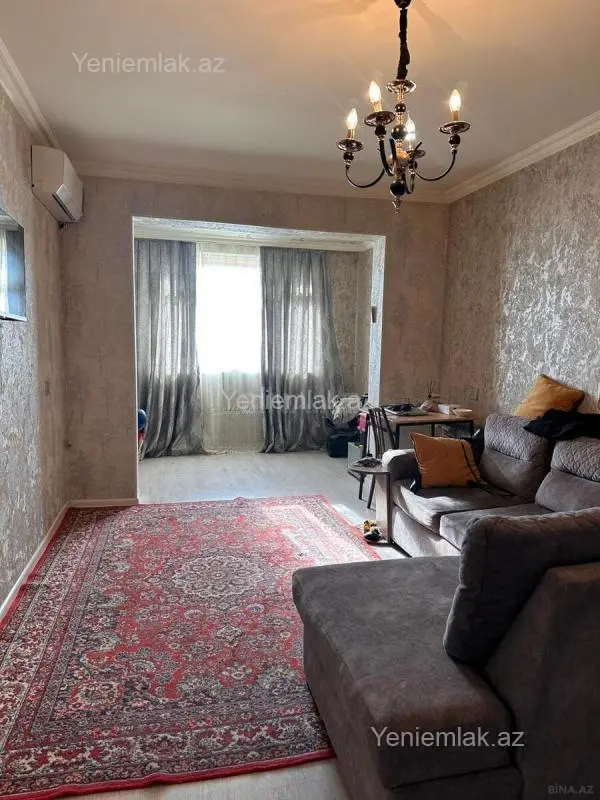 Satılır 2 otaqlı köhnə tikili 50 m²