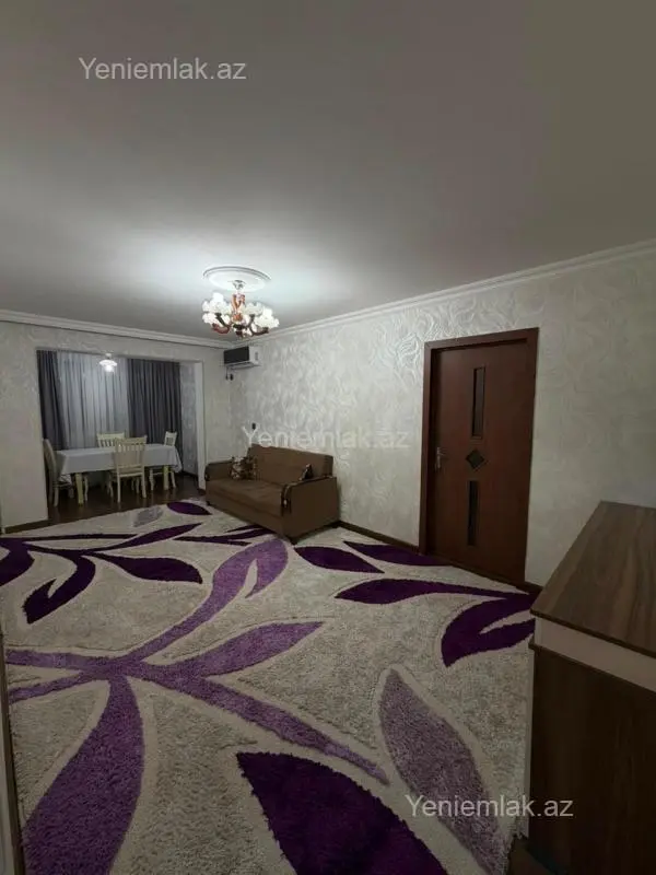 Satılır 2 otaqlı köhnə tikili 55 m²