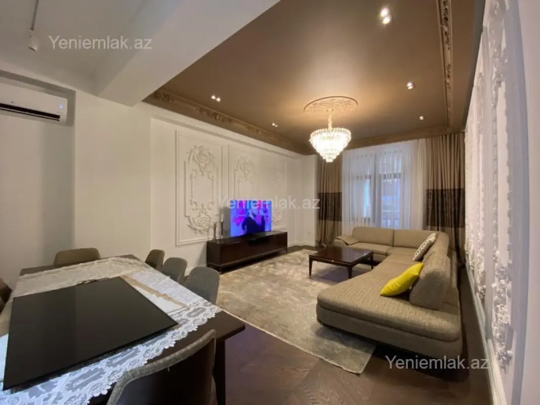 Satılır 3 otaqlı yeni tikili 170 m²