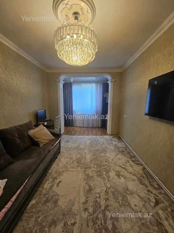 Satılır 3 otaqlı köhnə tikili 72 m²