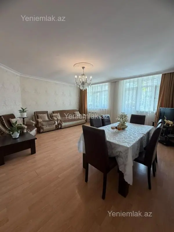 Satılır 4 otaqlı yeni tikili 128 m²
