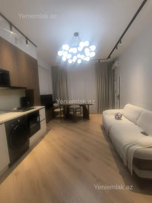 Satılır 3 otaqlı yeni tikili 73 m²