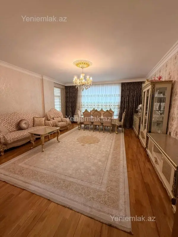Satılır 2 otaqlı yeni tikili 100 m²