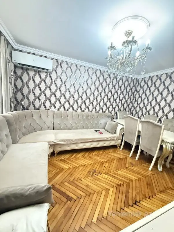 Satılır 2 otaqlı köhnə tikili 46 m²