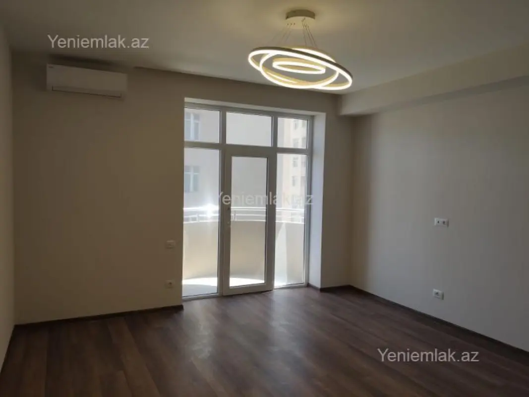 Satılır 2 otaqlı yeni tikili 85 m²