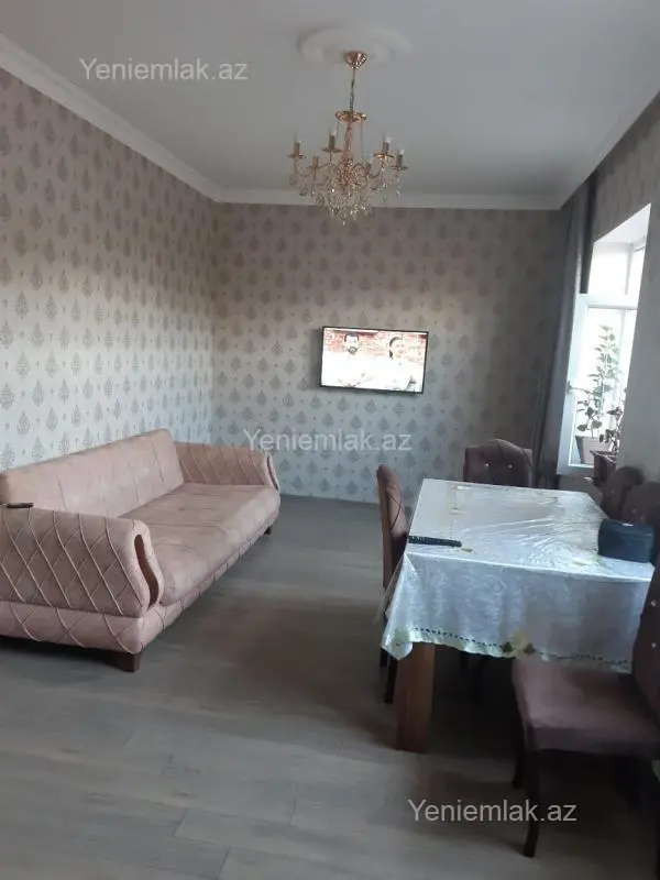 Satılır 4 otaqlı həyət evi 120 m²
