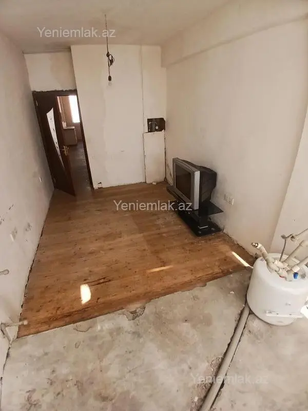 Satılır 2 otaqlı yeni tikili 45 m²
